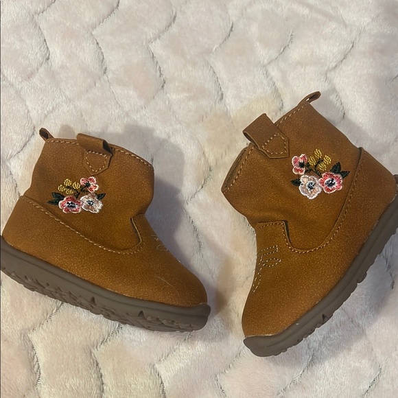Carter's Brown and Pink Boots with Floral Embroidery - Picture 1 of 1